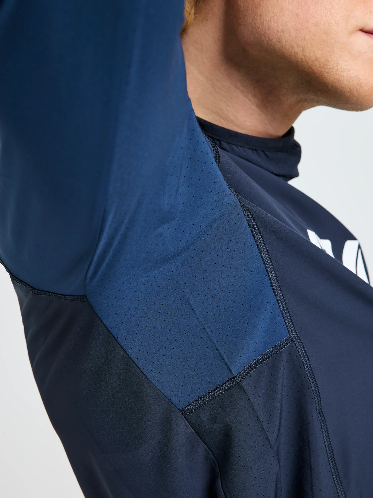 Brand Fullsuit 3/2mm Bzip Flatlock Junior wetsuit