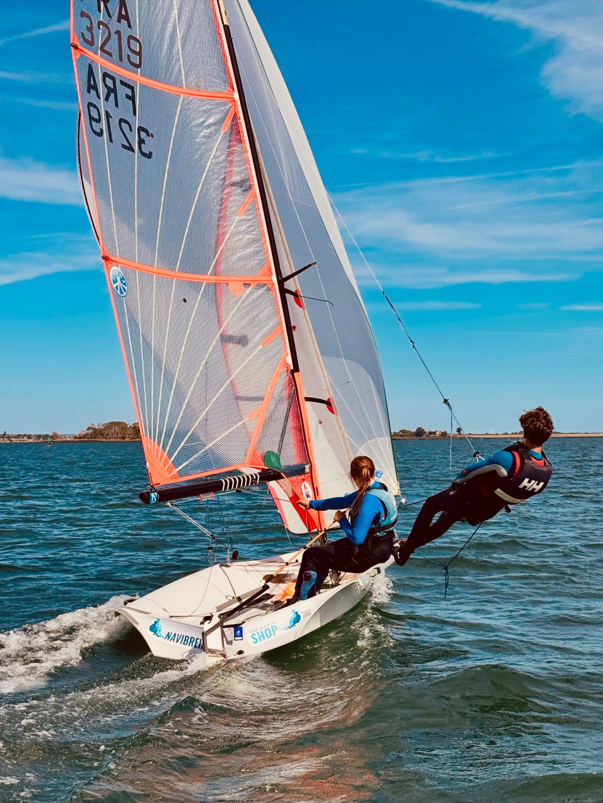 Alice et Alban à la Skiff Cup 2026 à Sanguinet Bild