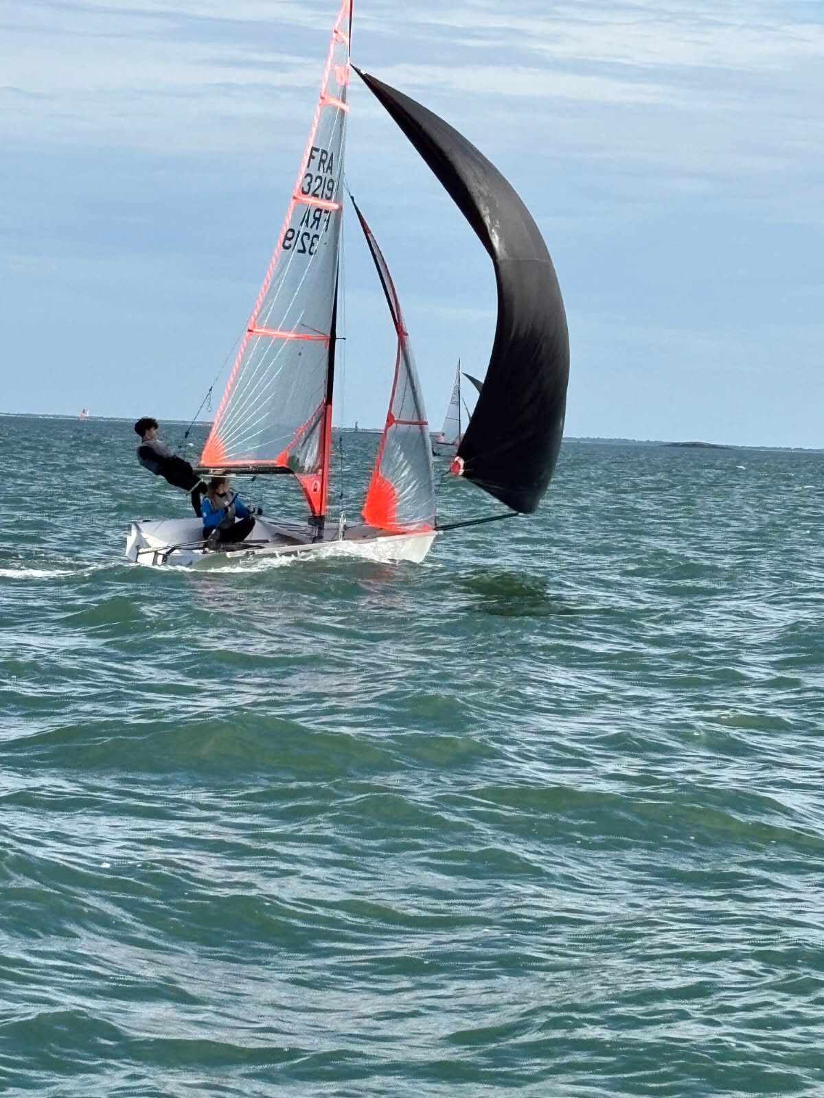 21/28 à la Breizhskiff pour la première régate en tant que nouvel équipage Bild