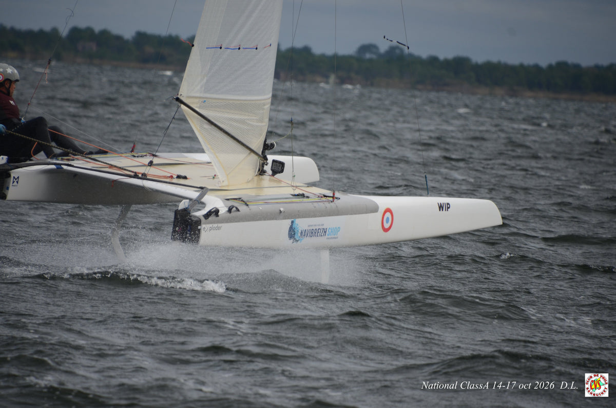 Faire voler un bateau à foils : Classe A, WASZP, catamarans volants Image