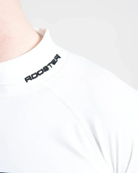 Détail du col du Rash Top-Long Sleeved Rooster en tissu technique anti-UV, conçu pour la protection solaire.