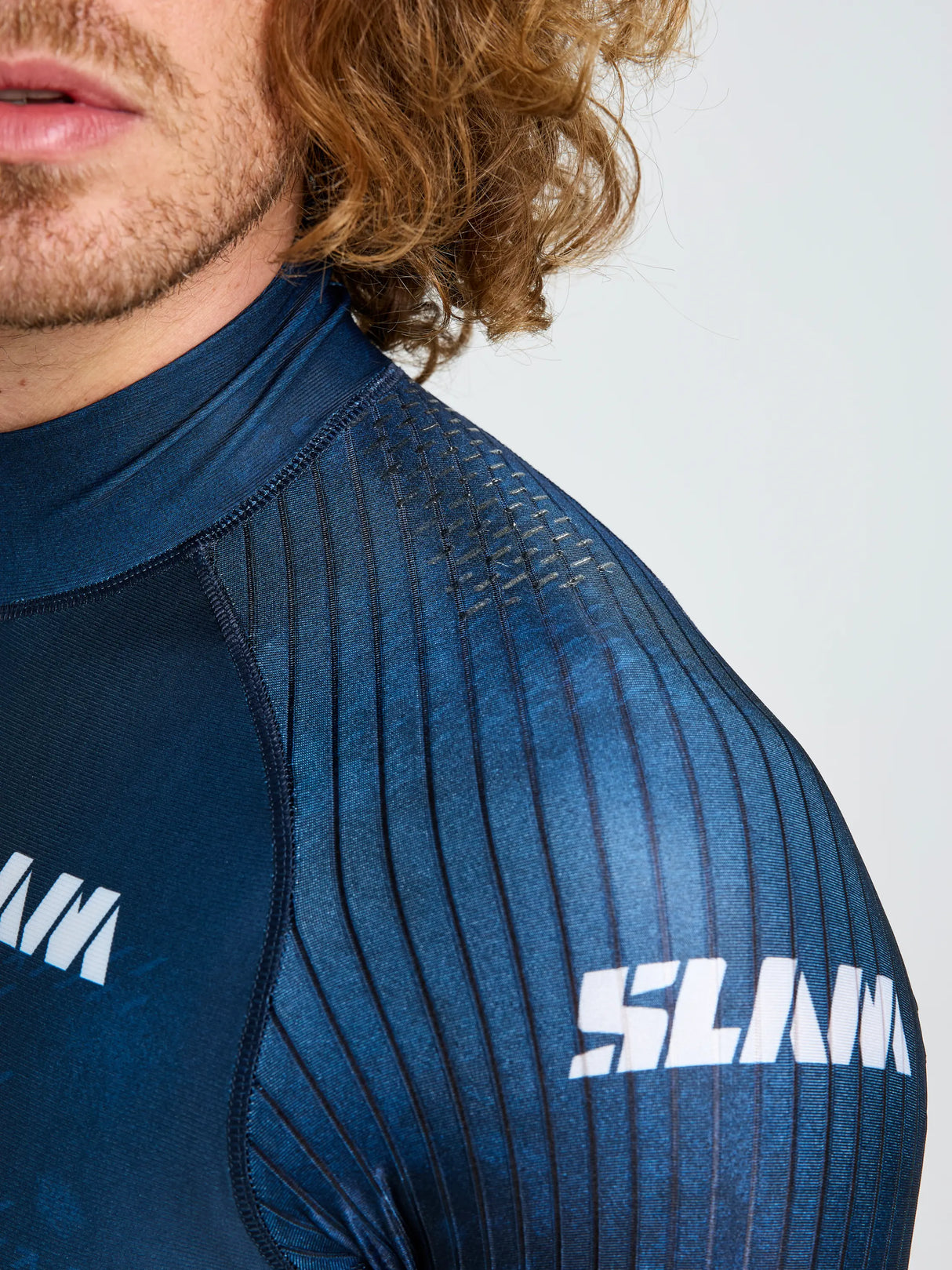 Brand Fullsuit 3/2mm Bzip Flatlock Junior wetsuit