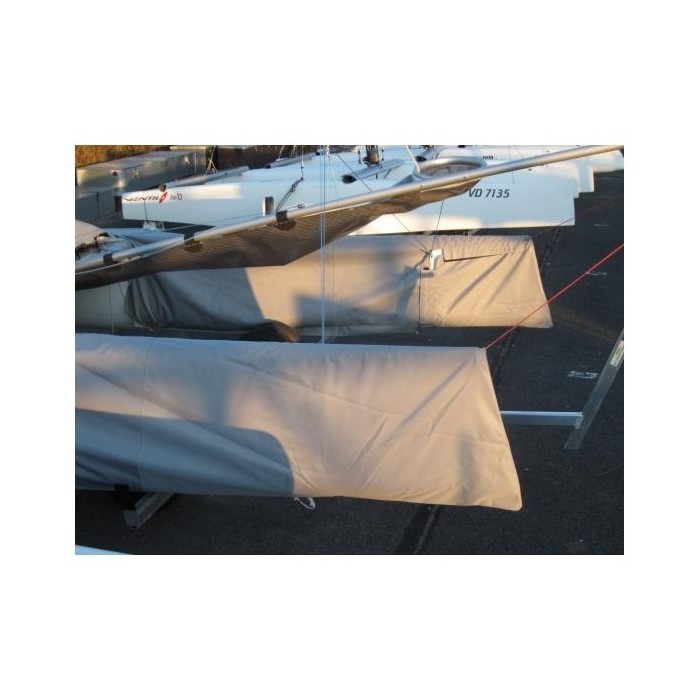 Taud pour catamaran F16