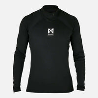 Top hydrophobe à manches longues noir avec logo, parfait pour l'isolation et la liberté de mouvement.