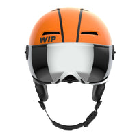 Casque de protection léger X-OVER avec visière intégrée et design ergonomique.