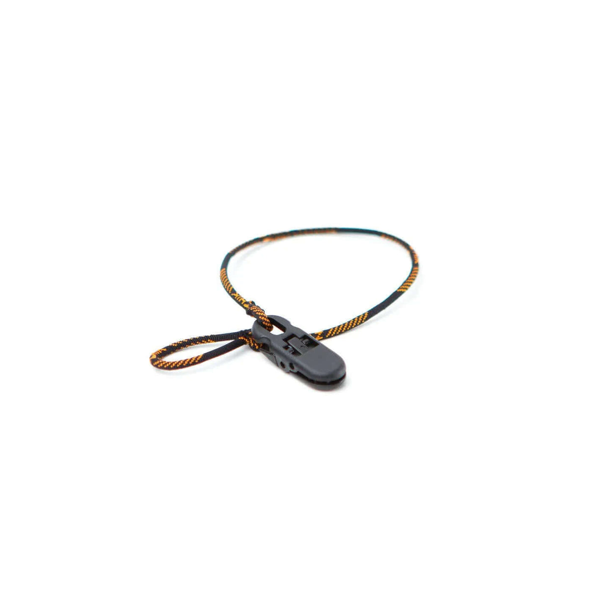 Accessoire de casquette Casquette zhik anthracite avec cordon de maintien et système de fixation.