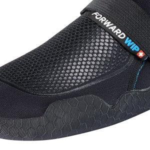 Chaussons LOW CUFF BOOTIES 2.0 JUNIOR avec semelle en caoutchouc et fermeture en strap velcro.