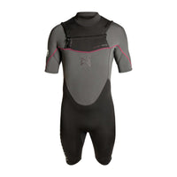 Combinaison shorty 3/2 flatlock pour sports nautiques, conçue pour confort et performance avec fermeture éclair.