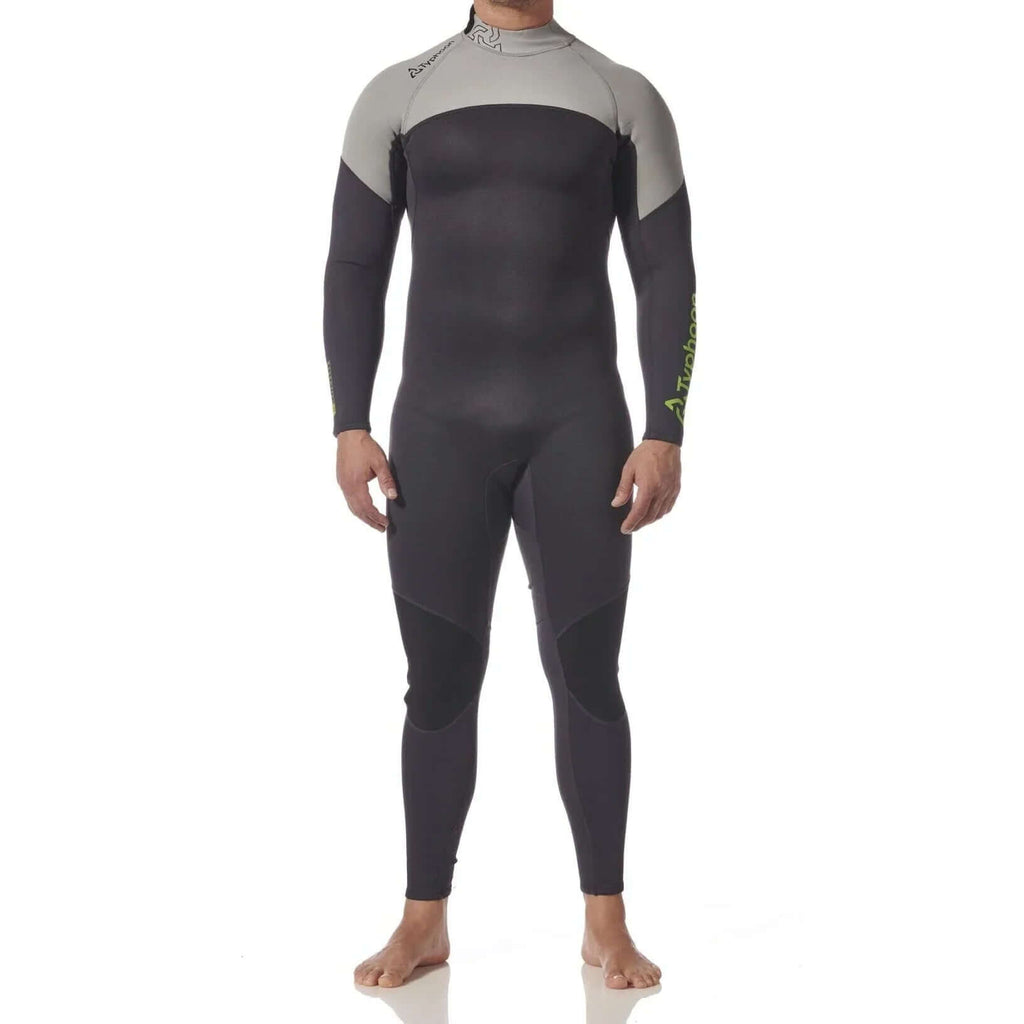 Homme portant COMBINAISON NEOPRENE ESSENTIAL 3/2MM - HOMME en néoprène ultrastretch de 3/2 mm.
