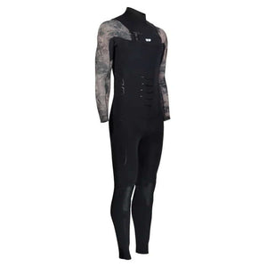 Combinaison STEAMY en néoprène noire avec manches en mesh, pour un confort optimal et entièrement étanche.