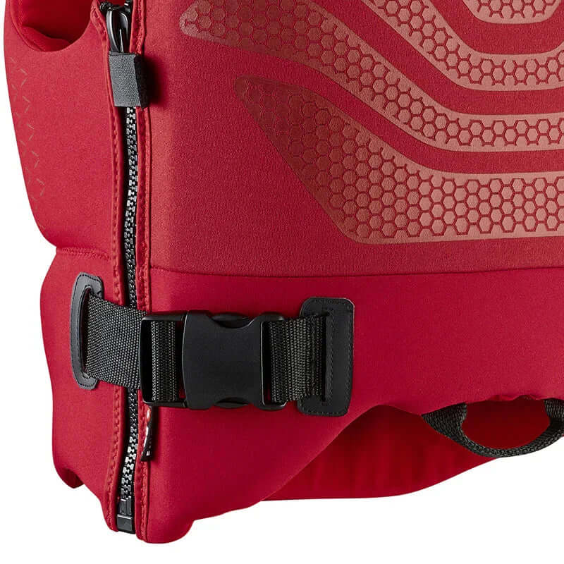 Gilet d'aide à la flottabilité FLOW NEO VEST 50N vue rapprochée du système de fermeture et boucle de maintien.