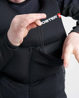 Gilet de sauvetage compact régate junior présentant un design en néoprène avec poche à ouverture.
