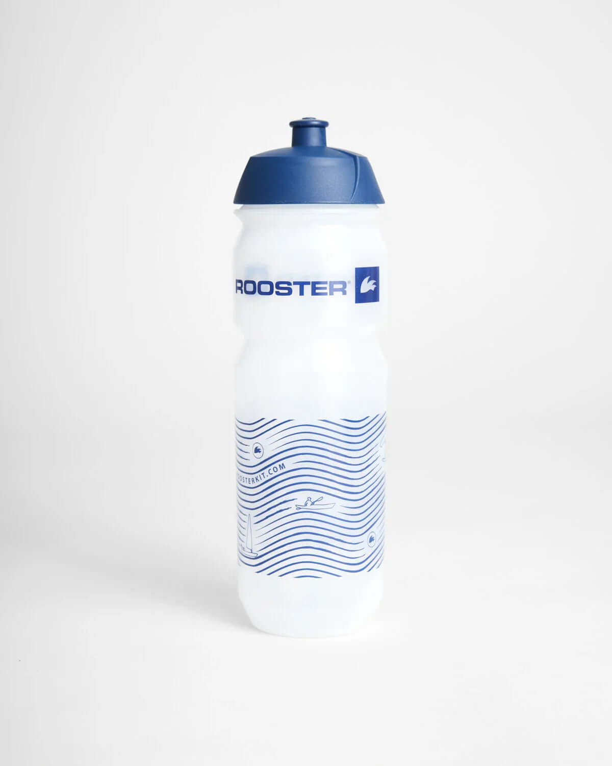 Gourde 750ml Rooster avec bouchon bleu, transparente pour surveiller le niveau d'eau.