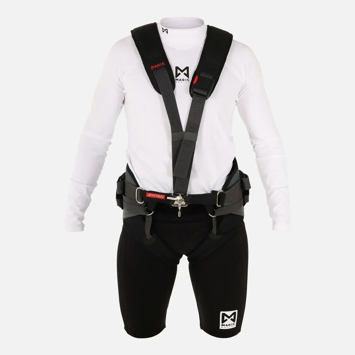 Harnais de trapèze Pro Racing Harness affiché sur un mannequin, montrant sa conception ergonomique et robuste.