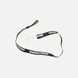 Leash pour casquette robuste avec clip pour fixation sécurisée et sangle en tissu haute résistance.