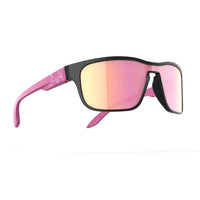 Lunettes WINGY avec verre Monolens High Vision, design moderne et confortable, idéal pour usage nautique.