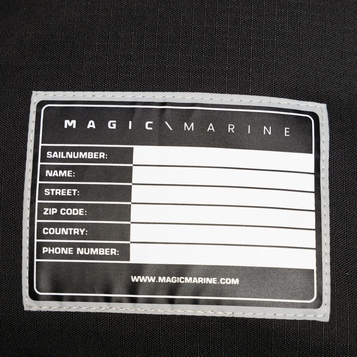 Étiquette de sac multifonctions pour safrans, dérives, foils avec informations personnalisables.