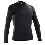 Overtop FLOW VORTEX RASHGUARD en noir, conçu avec technologie Aero Flow Vortex et chevrons 3D pour un flux d'air optimal.