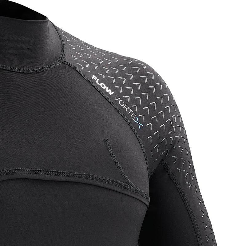 Rashguard haute technologie Aero Flow Vortex avec design innovant et chevrons 3D pour un meilleur flux d'air.