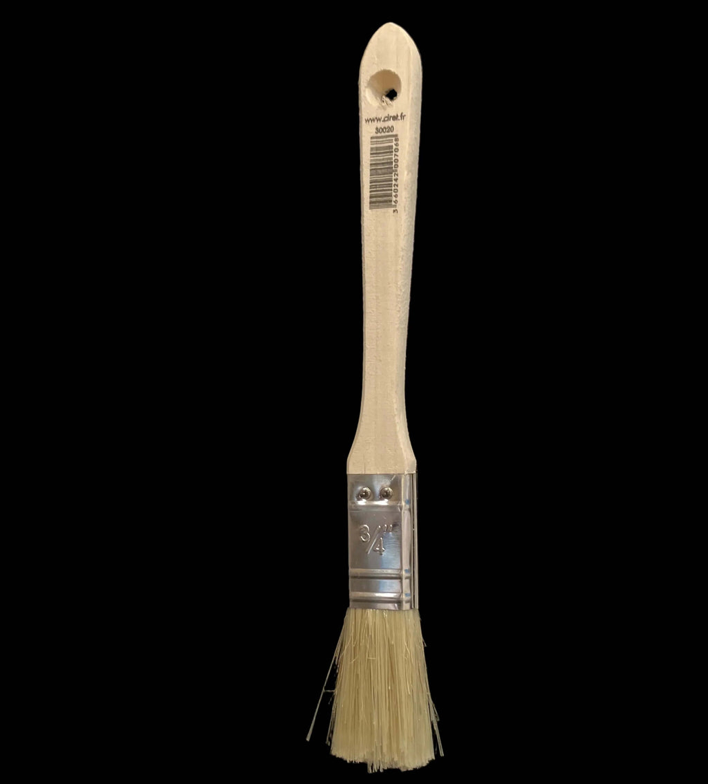 Pinceau jetable manche bois avec poils synthétiques et manche en bois ergonomique, largeur 25 mm.