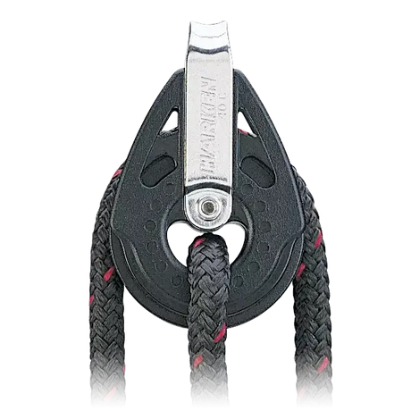 Poulie Carbo à anse 29 mm avec cordage noir, idéale pour des réglages sur voiliers modernes.