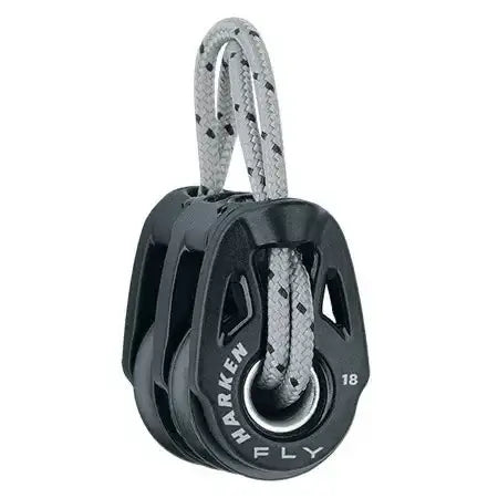 Poulie double FLY 18 mm de Harken avec cordage. Ultra-résistante et légère pour voiliers sportifs.