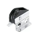 Bullet verticale câble 29 mm de Harken avec réa en aluminium et roulements, conçu pour une faible friction.