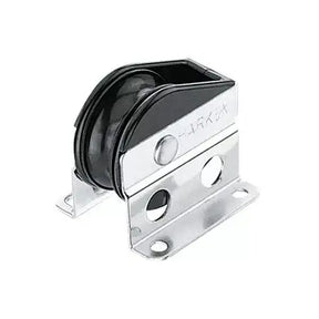 Bullet verticale câble 29 mm de Harken avec réa en aluminium et roulements, conçu pour une faible friction.