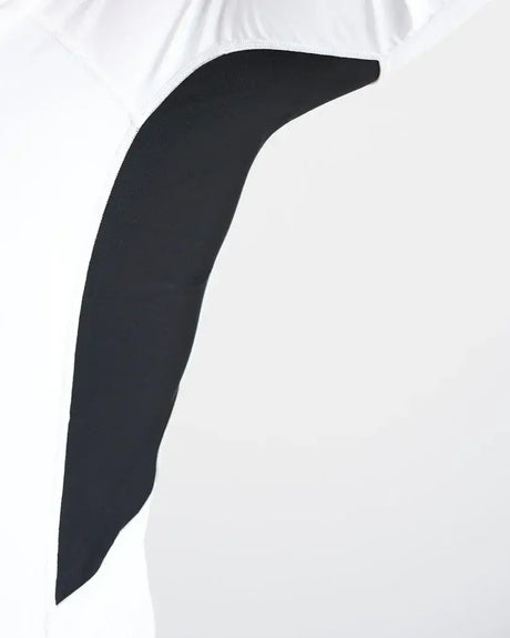 Détail du Rash Top-Long Sleeved, montrant l'empiècement technique en lycra spandex pour protection UV.