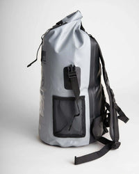 Sac à dos imperméable 35L de Rooster, conçu en PVC mylar 500D, avec compartiment principal et résistance à l'eau.