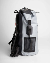 Sac à dos imperméable 35L de Rooster, en PVC mylar 500D, idéal pour les activités nautiques et urbaines.