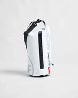 Sac étanche 10L de Rooster, fabriqué en PVC 500D, idéal pour protéger vos effets personnels en mer.