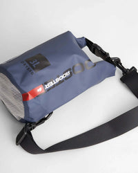 Sac étanche 3L Rooster en PVC 500D, idéal pour protéger les affaires des éclaboussures.