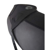Shorty NEOPRENE Storm2.8 détail de la combinaison avec logo Typhoon et coutures plates.